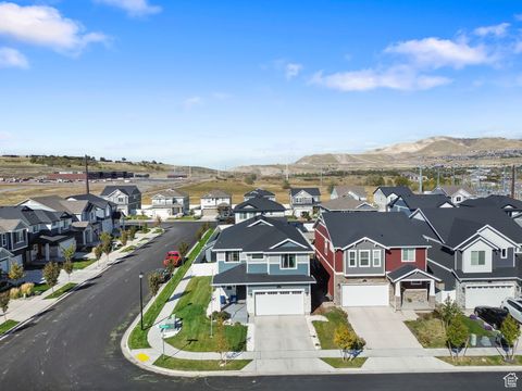 Tiny photo for 4164 W HOLBROOK WAY, Lehi, UT 84048 (MLS # 2118333)