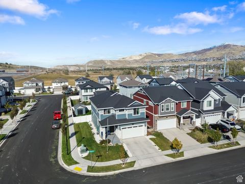Tiny photo for 4164 W HOLBROOK WAY, Lehi, UT 84048 (MLS # 2118333)