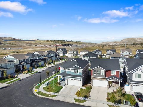 Tiny photo for 4164 W HOLBROOK WAY, Lehi, UT 84048 (MLS # 2118333)