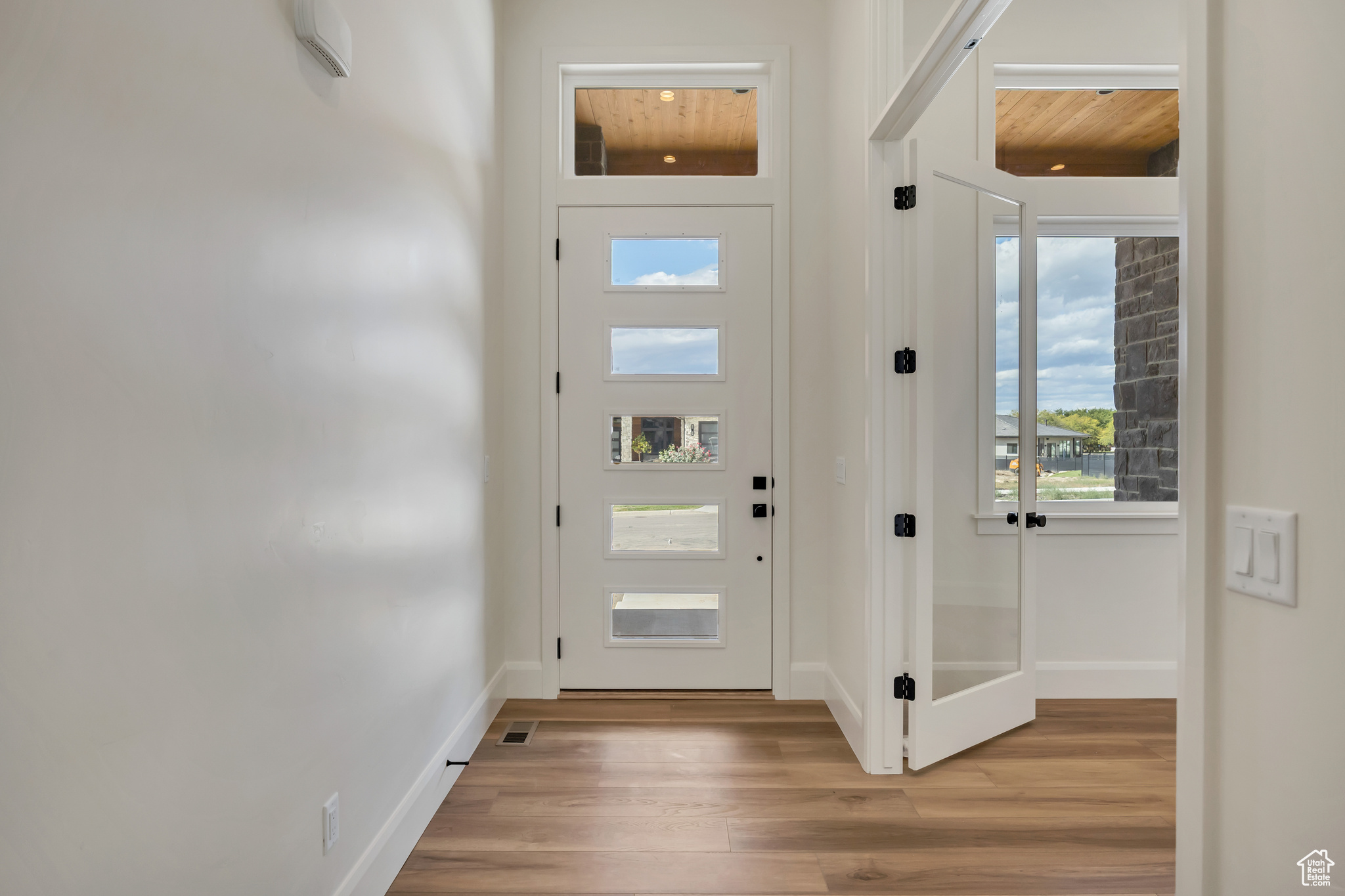 ABBEY ROAD COMMUNITY - Residential