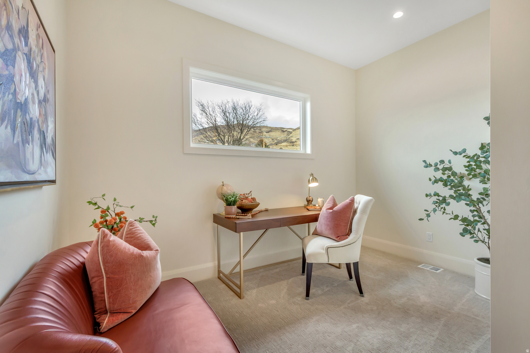 ABBEY ROAD COMMUNITY - Residential