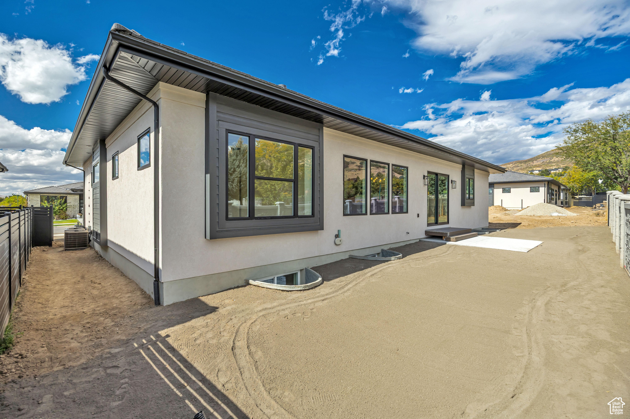 ABBEY ROAD COMMUNITY - Residential