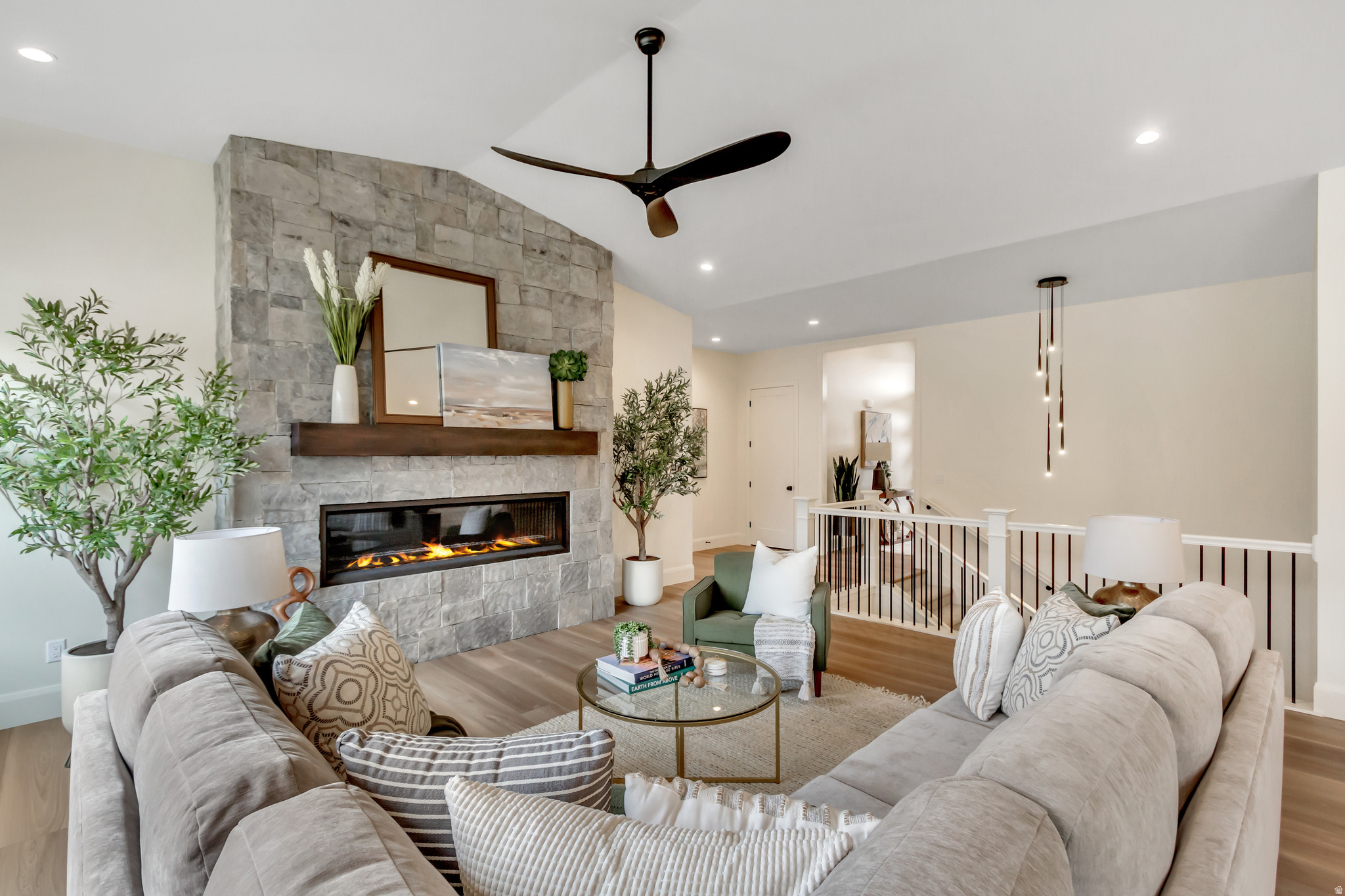 ABBEY ROAD COMMUNITY - Residential