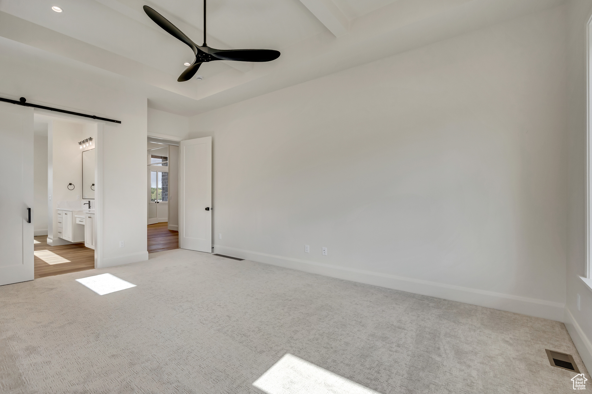 ABBEY ROAD COMMUNITY - Residential