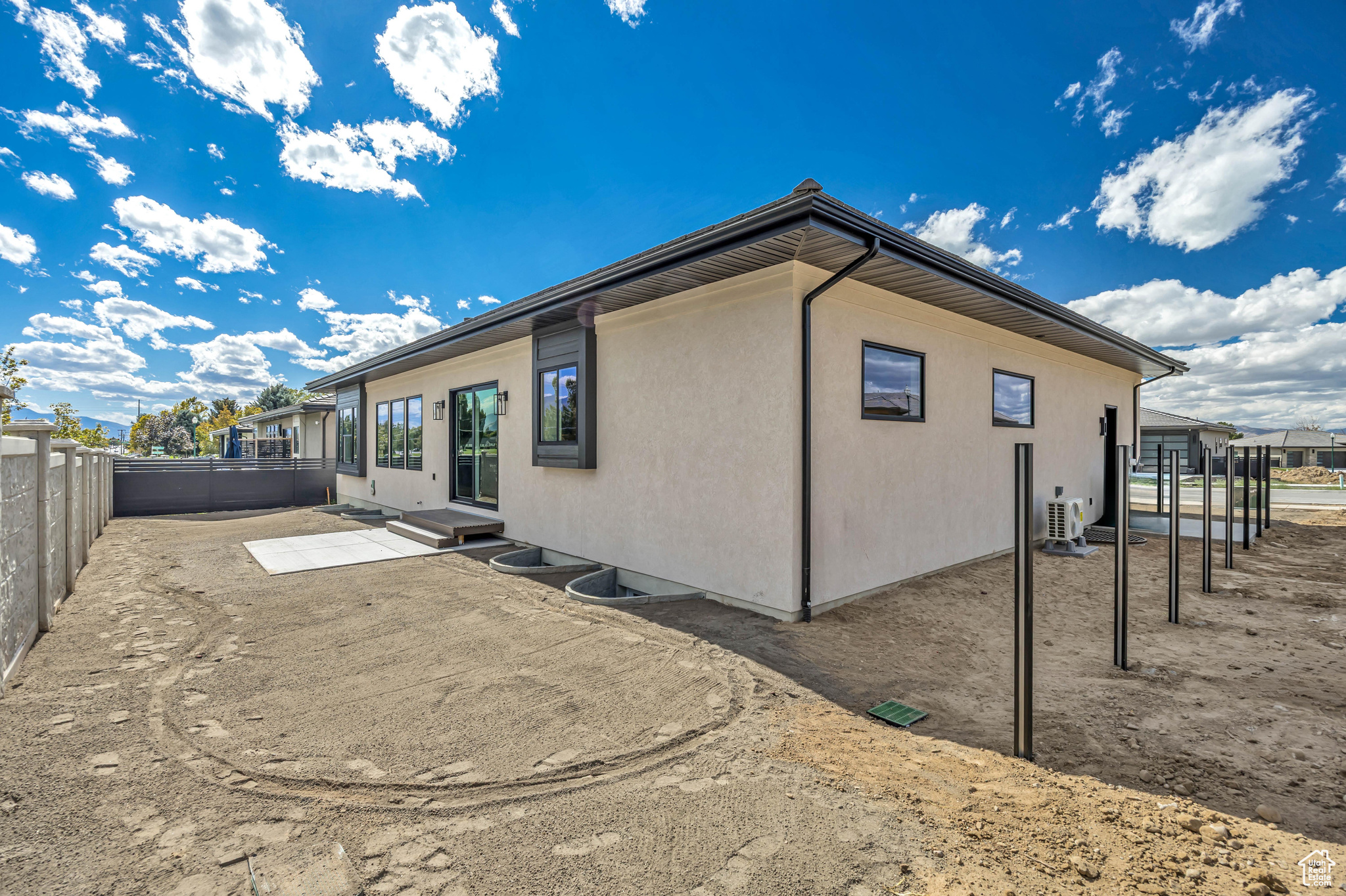 ABBEY ROAD COMMUNITY - Residential