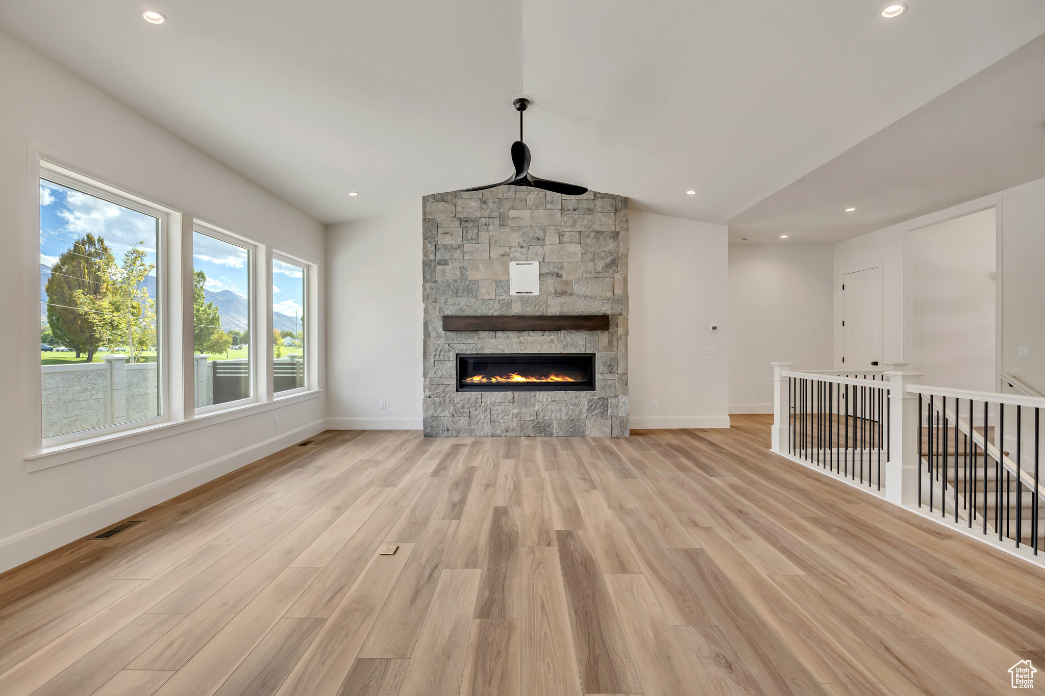 ABBEY ROAD COMMUNITY - Residential