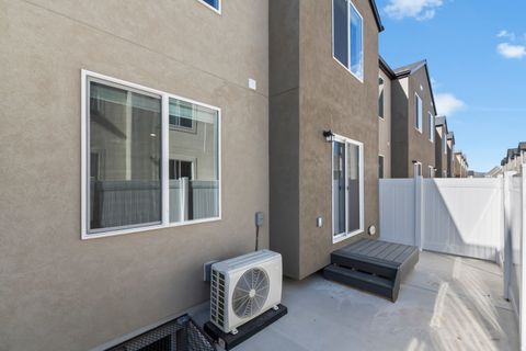 Tiny photo for 647 1850 E #1208, Salem, UT 84653 (MLS # 2144811)