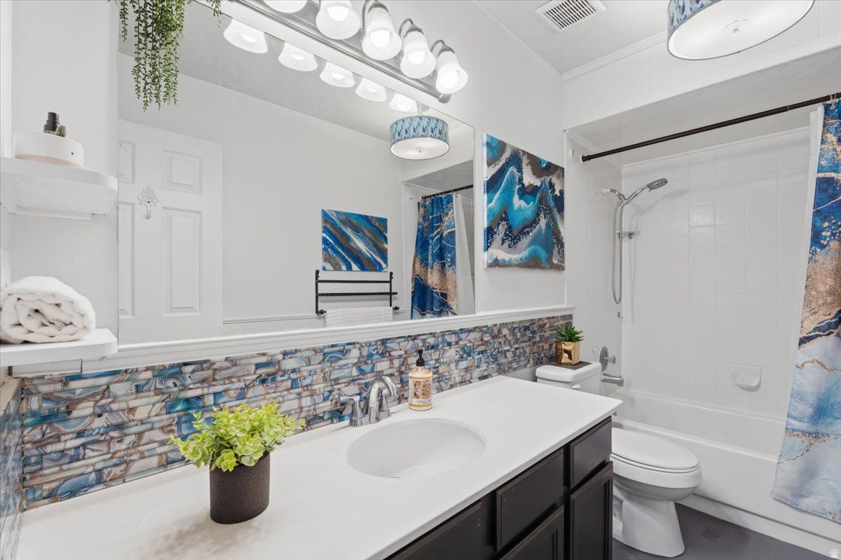 RIVER OAKS SUB - Residential