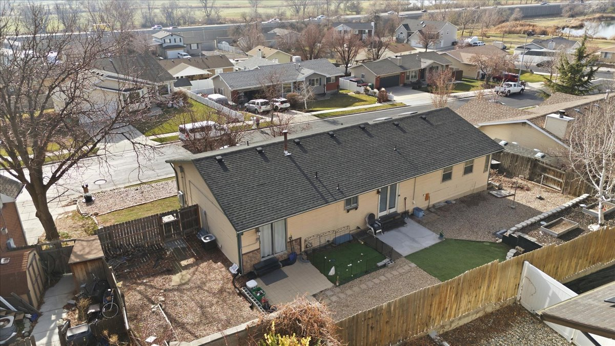 RIVER OAKS SUB - Residential