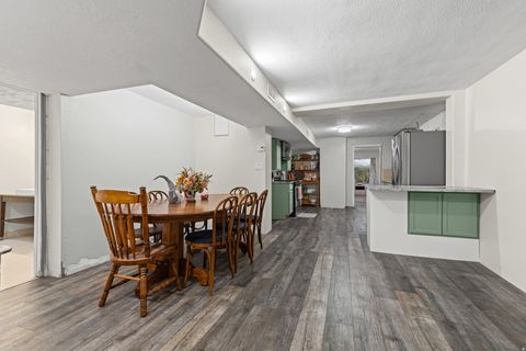 Tiny photo for 660 S GOOSENEST Dr E, Payson, UT 84651 (MLS # 2121502)