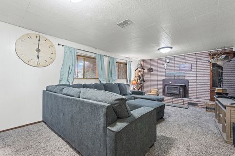 Tiny photo for 660 S GOOSENEST Dr E, Payson, UT 84651 (MLS # 2121502)