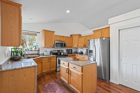 Tiny photo for 589 N RIVERWALK DR E, American Fork, UT 84003 (MLS # 2159448)