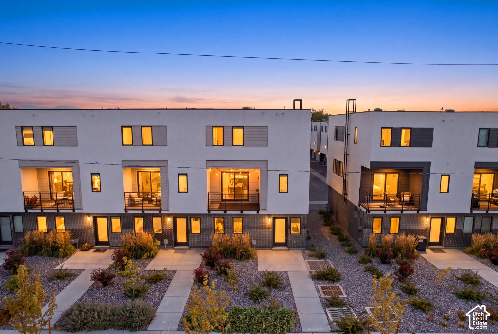 Photo of 1590 S 900 W #1201, Salt Lake City, UT 84104 (MLS # 2189813)