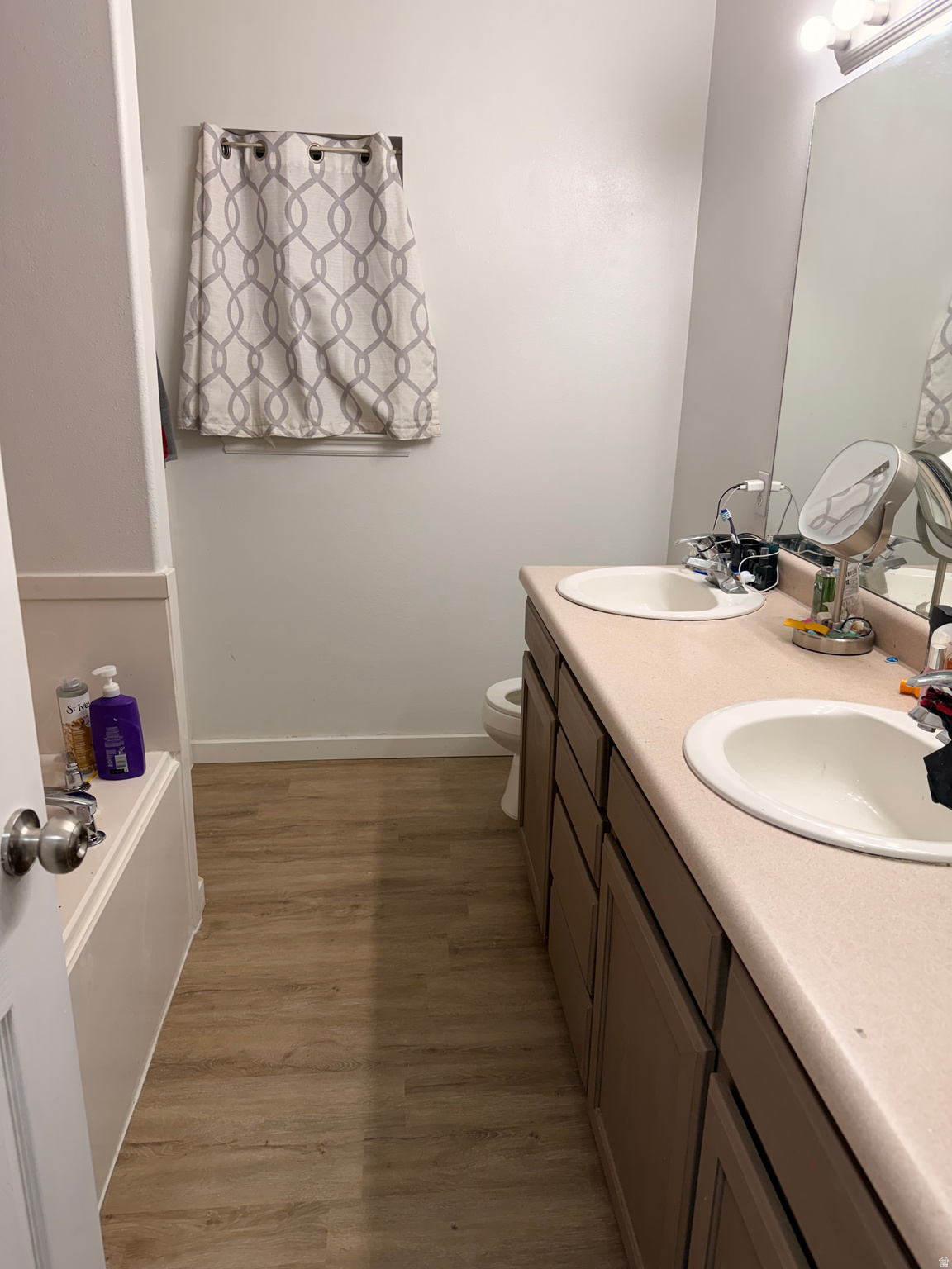 EAGLE PARK - Residential