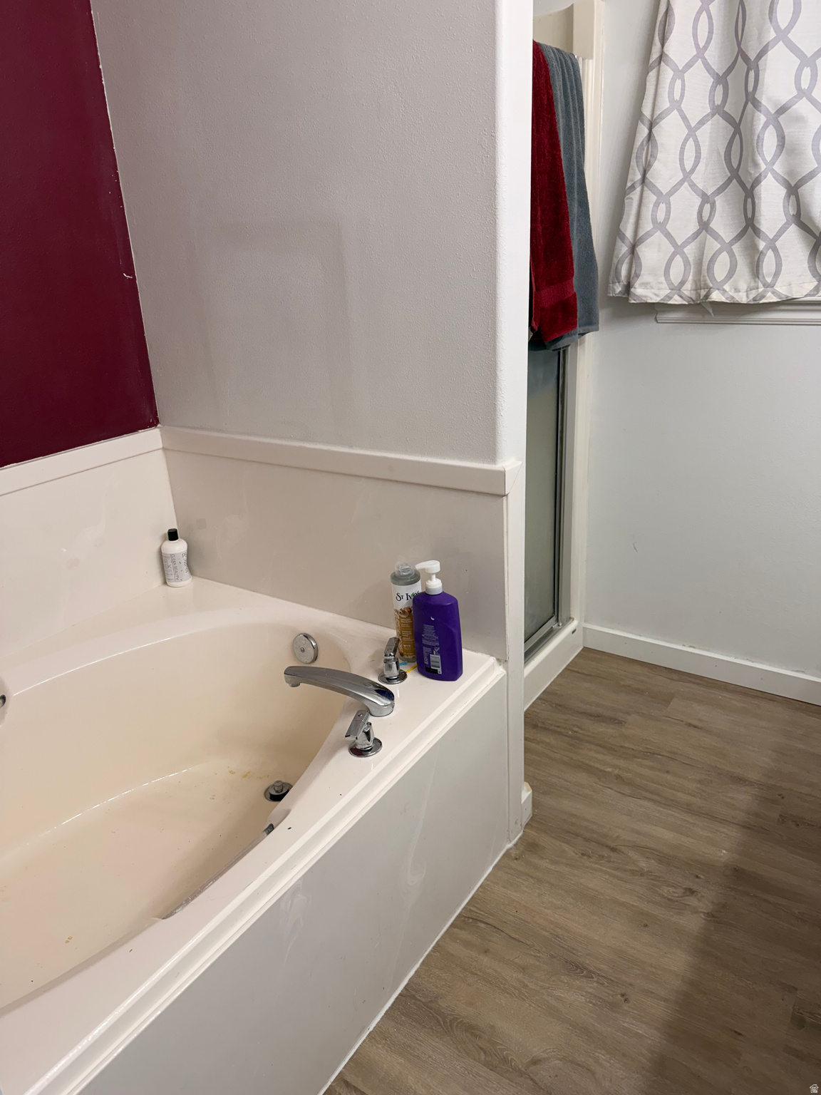 EAGLE PARK - Residential