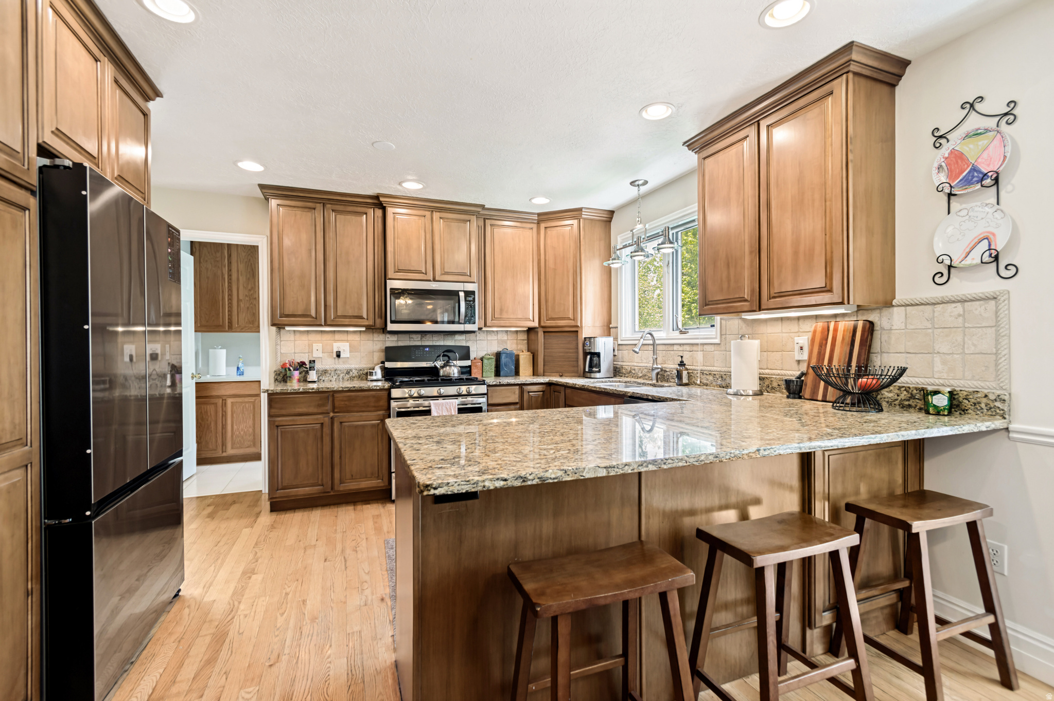 BIG WILLOW ESTATES #4 SUB - Residential