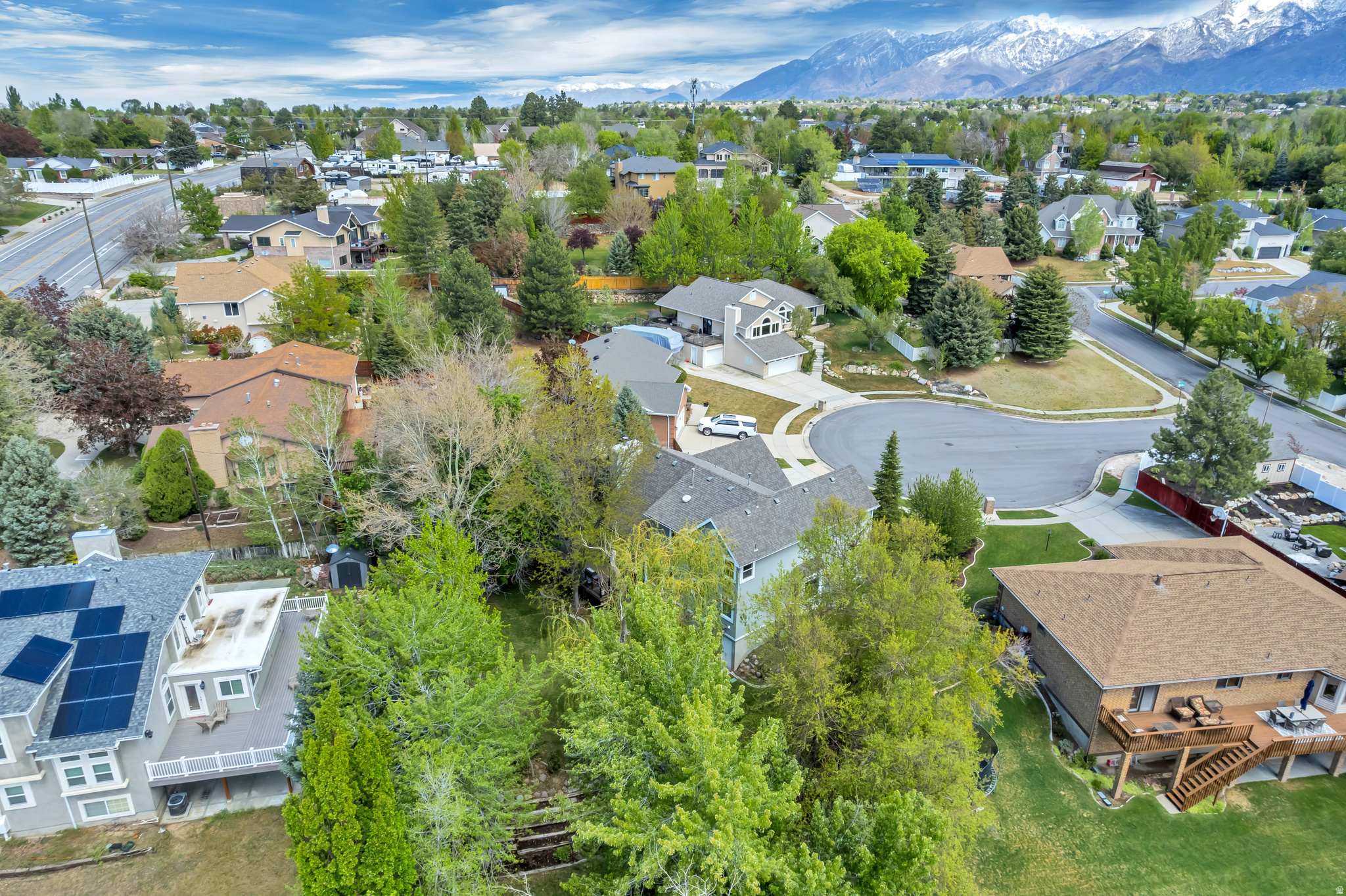 BIG WILLOW ESTATES #4 SUB - Residential