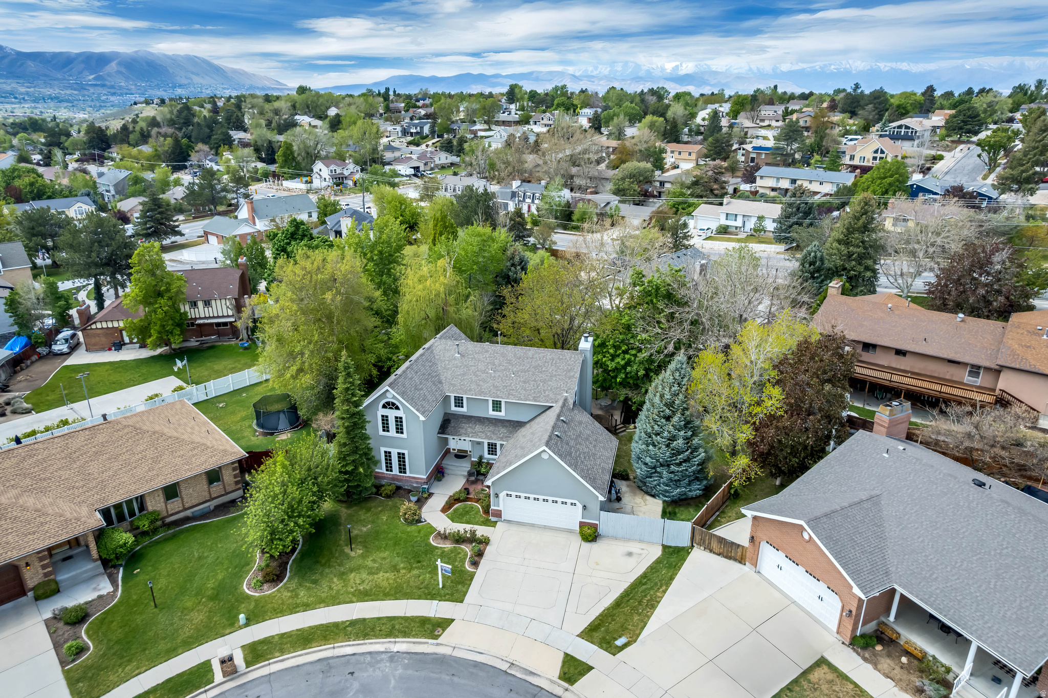 BIG WILLOW ESTATES #4 SUB - Residential