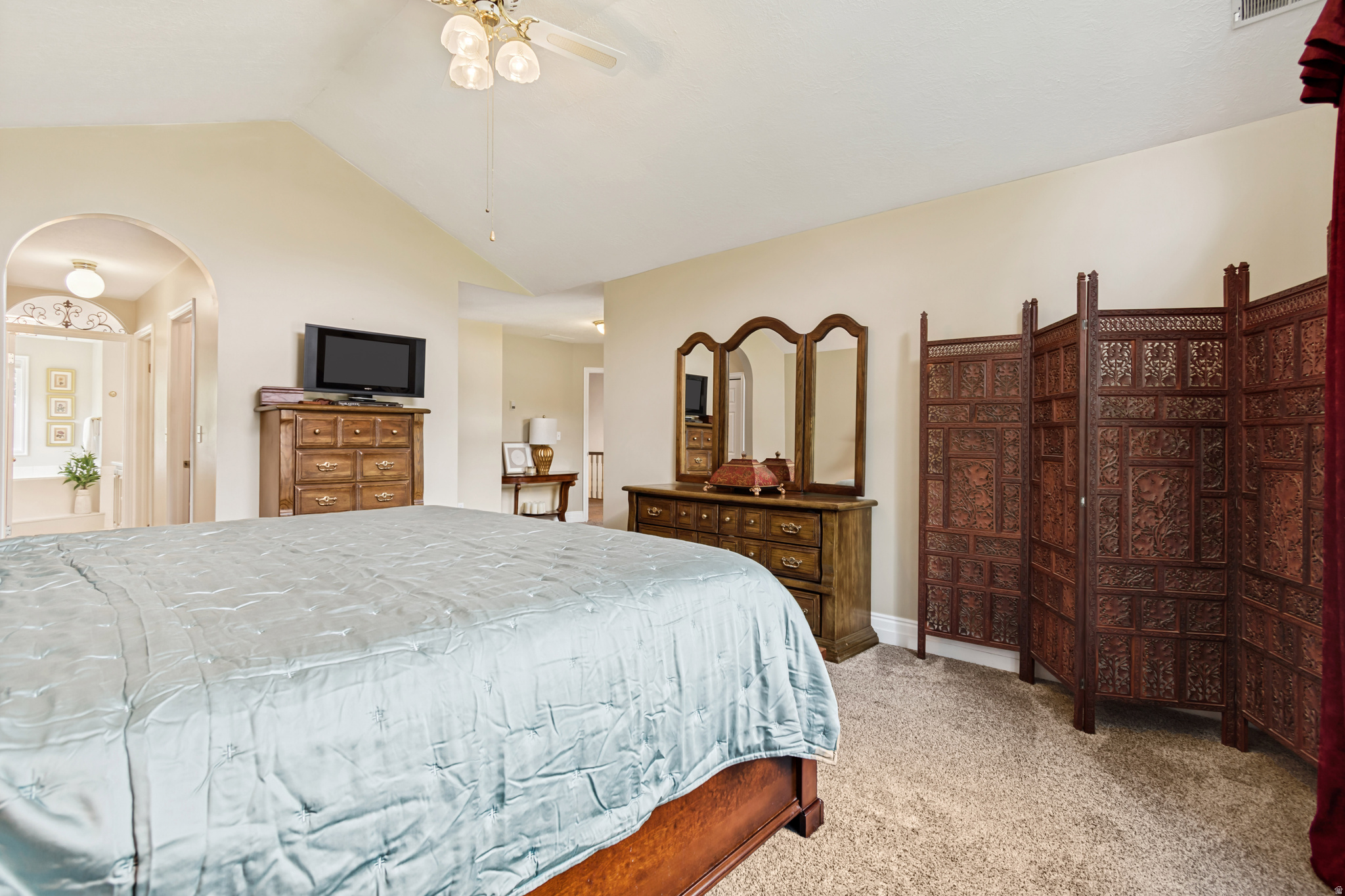 BIG WILLOW ESTATES #4 SUB - Residential