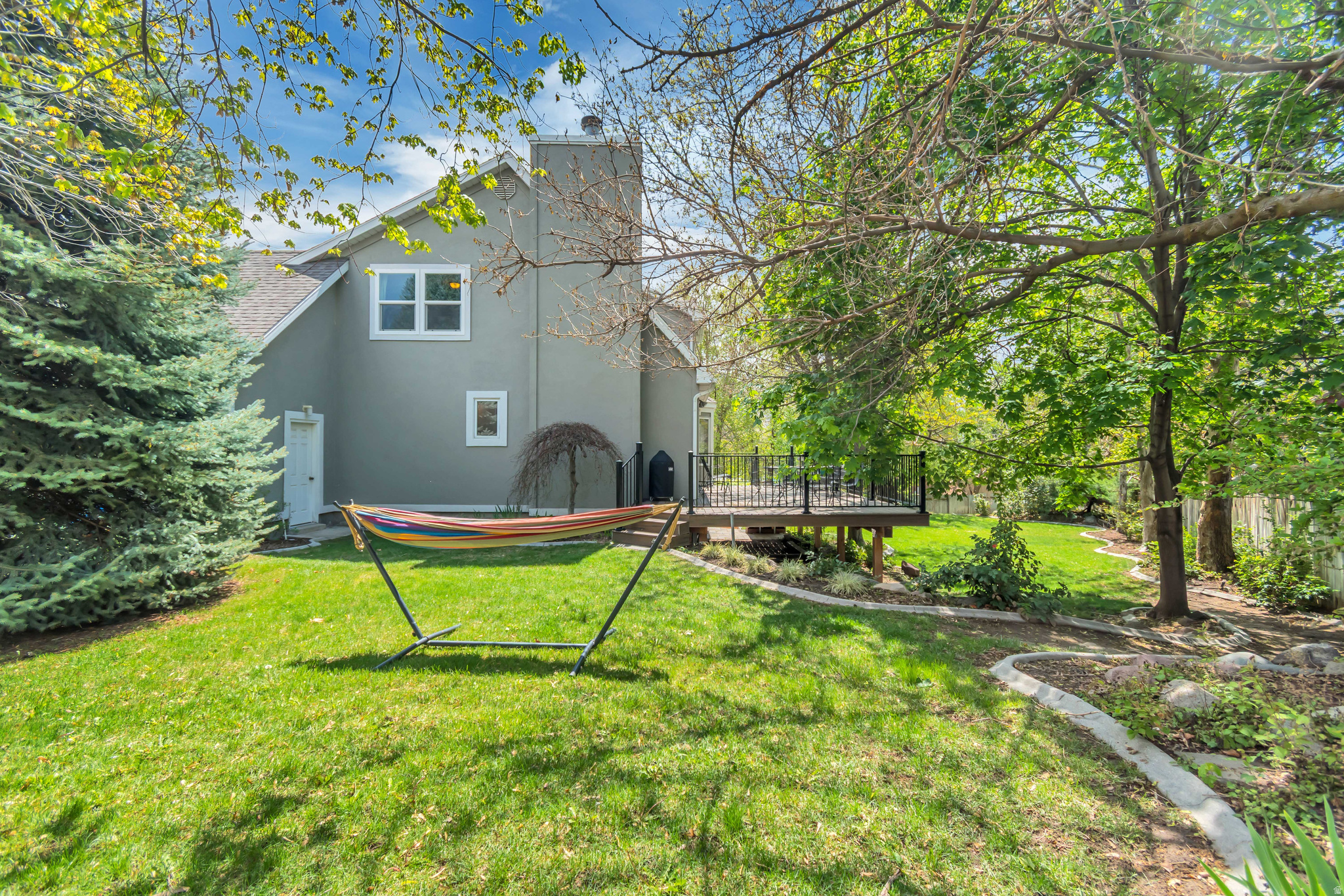 BIG WILLOW ESTATES #4 SUB - Residential