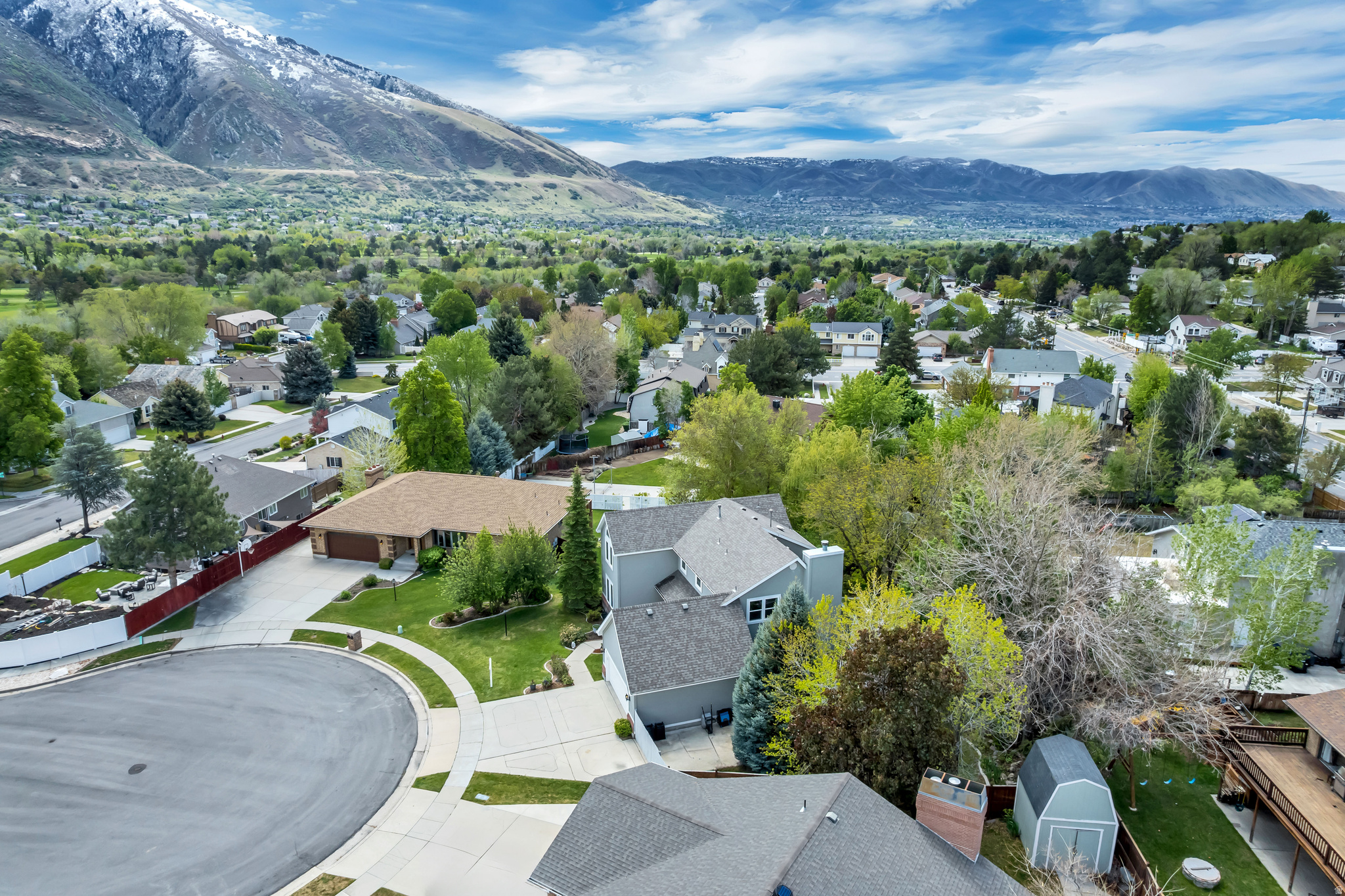 BIG WILLOW ESTATES #4 SUB - Residential