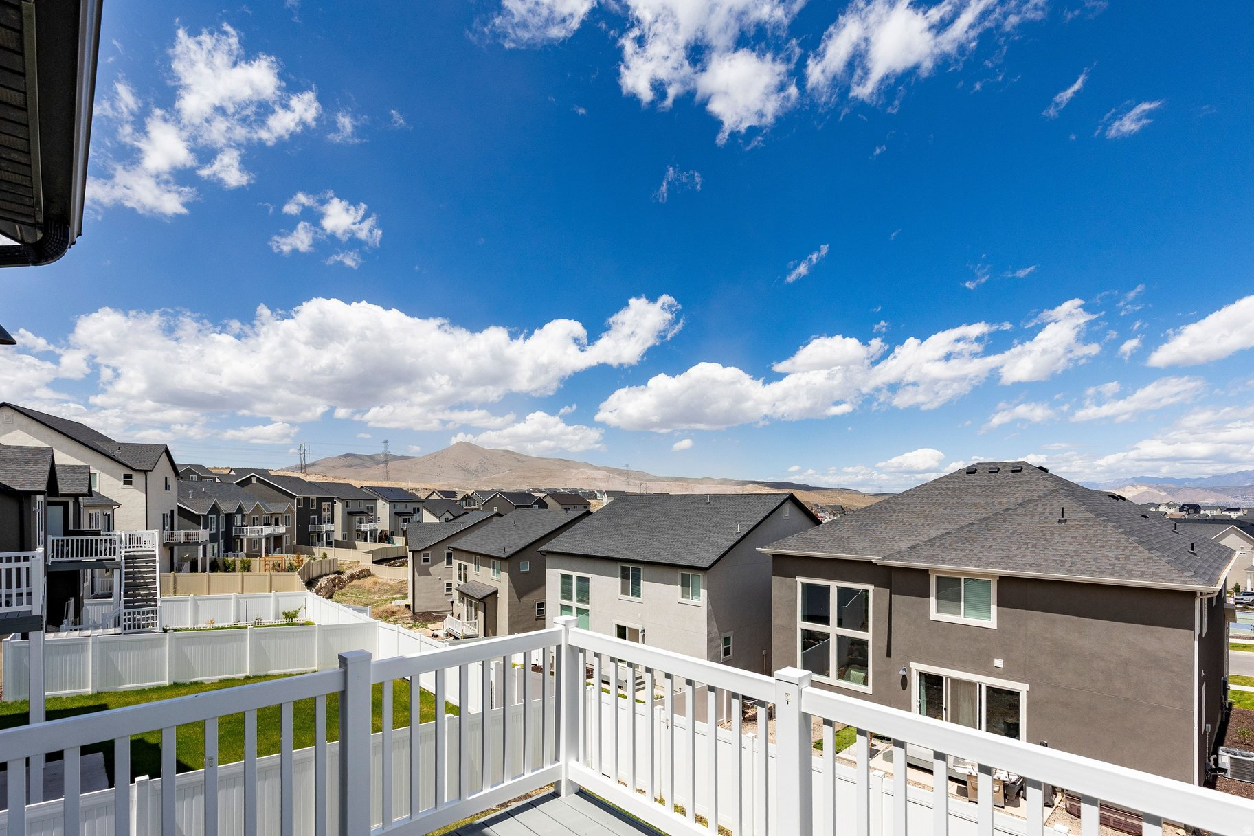 HIGHRIDGE - Residential