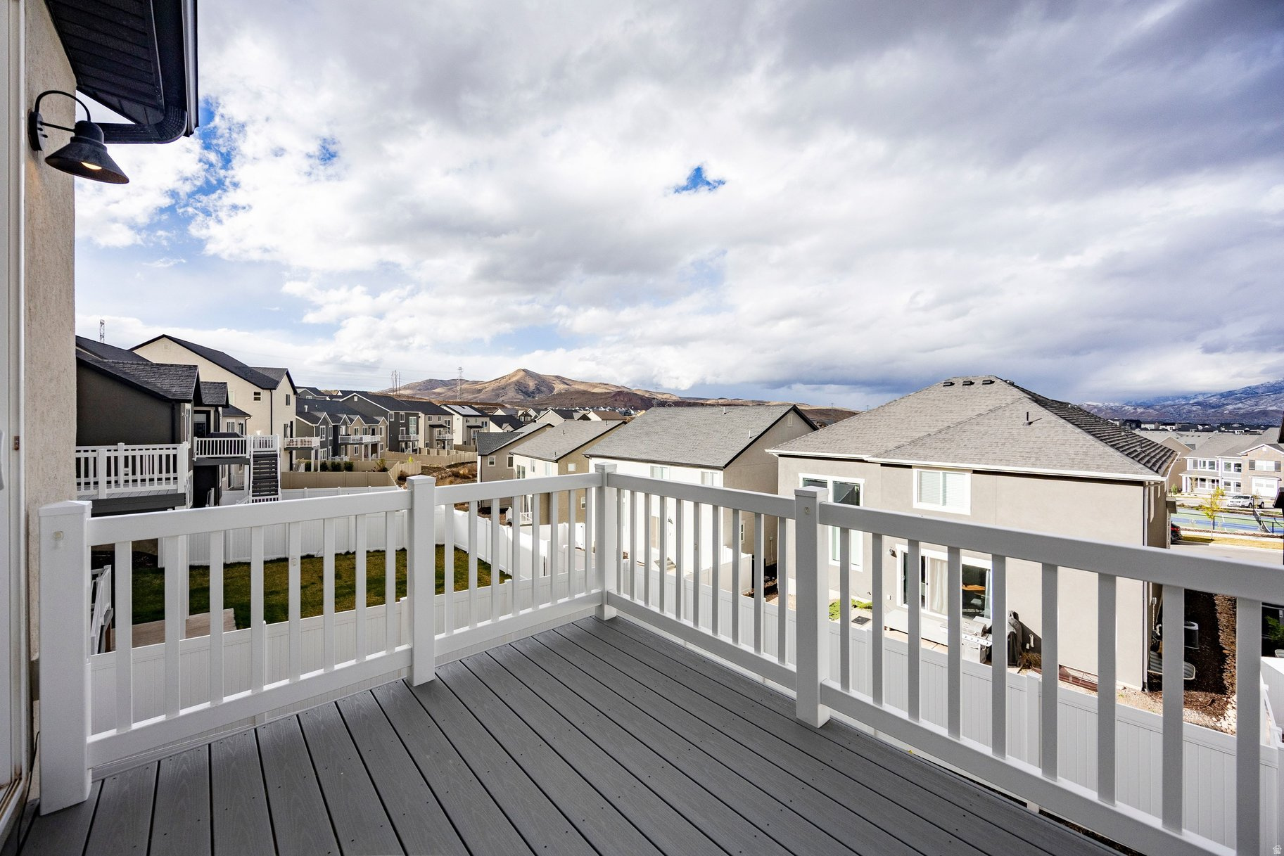 HIGHRIDGE - Residential