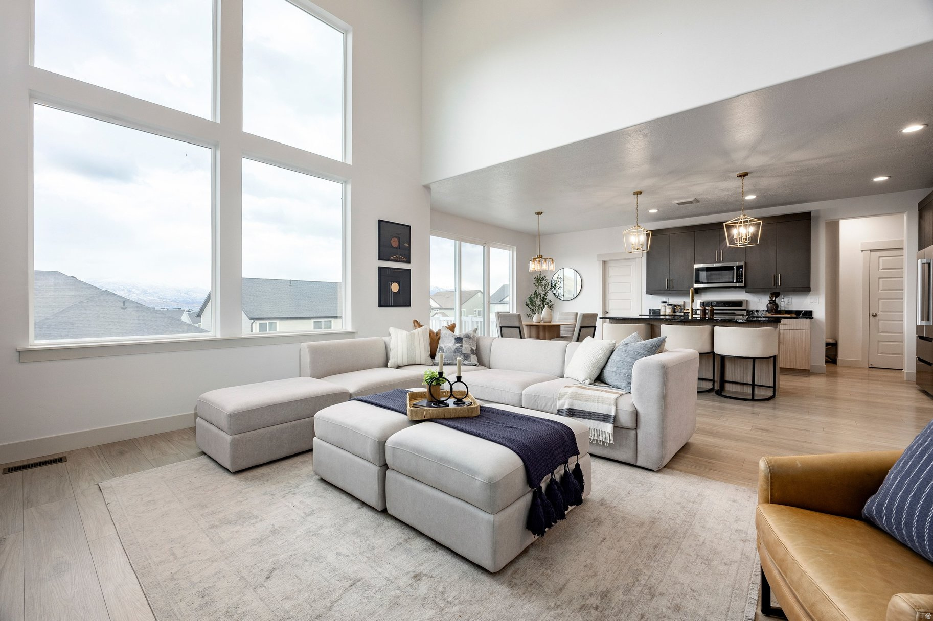 HIGHRIDGE - Residential