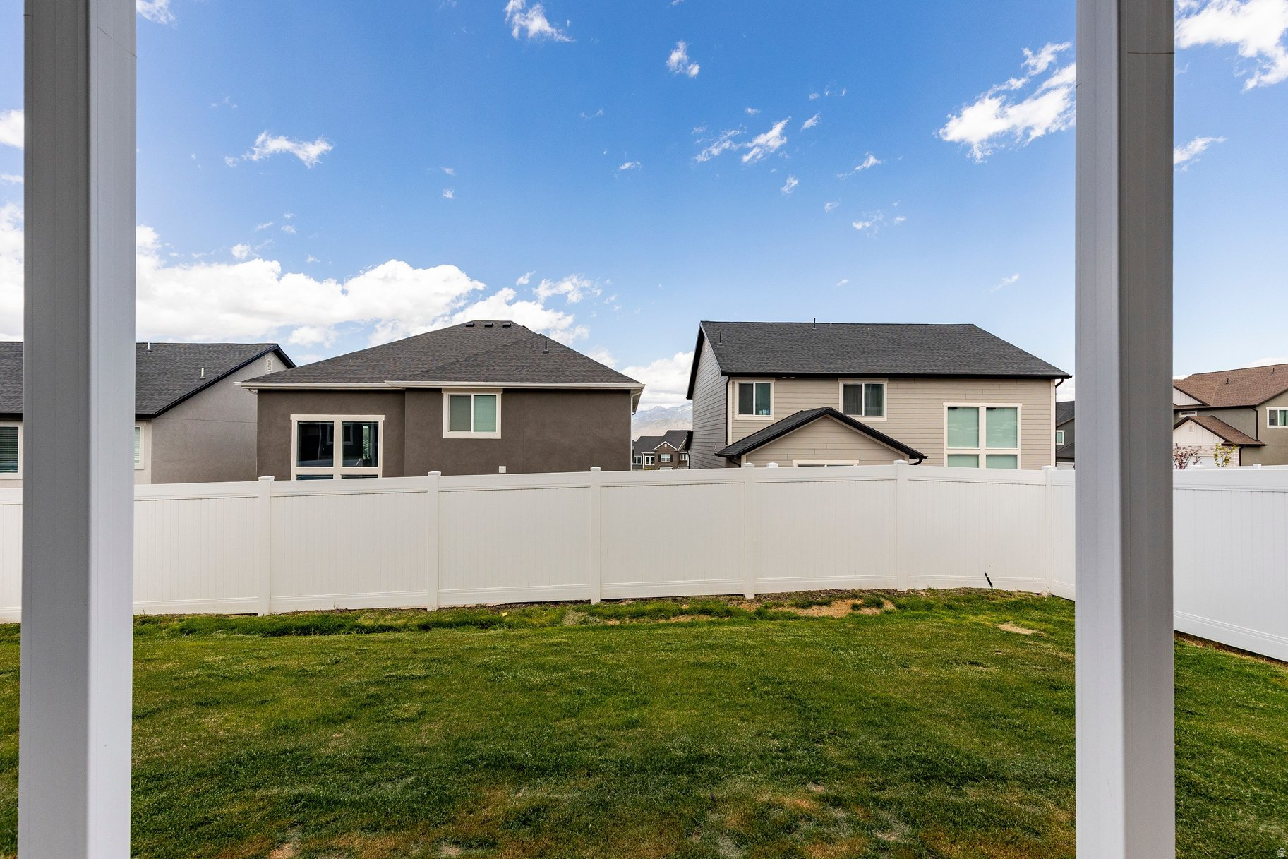 HIGHRIDGE - Residential