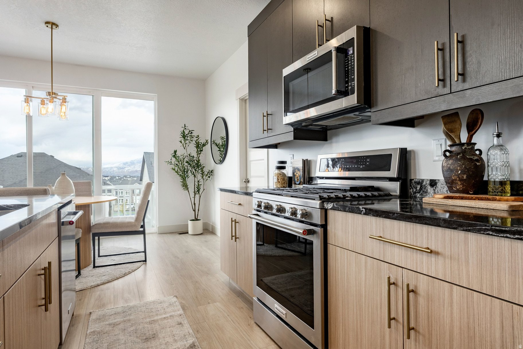 HIGHRIDGE - Residential