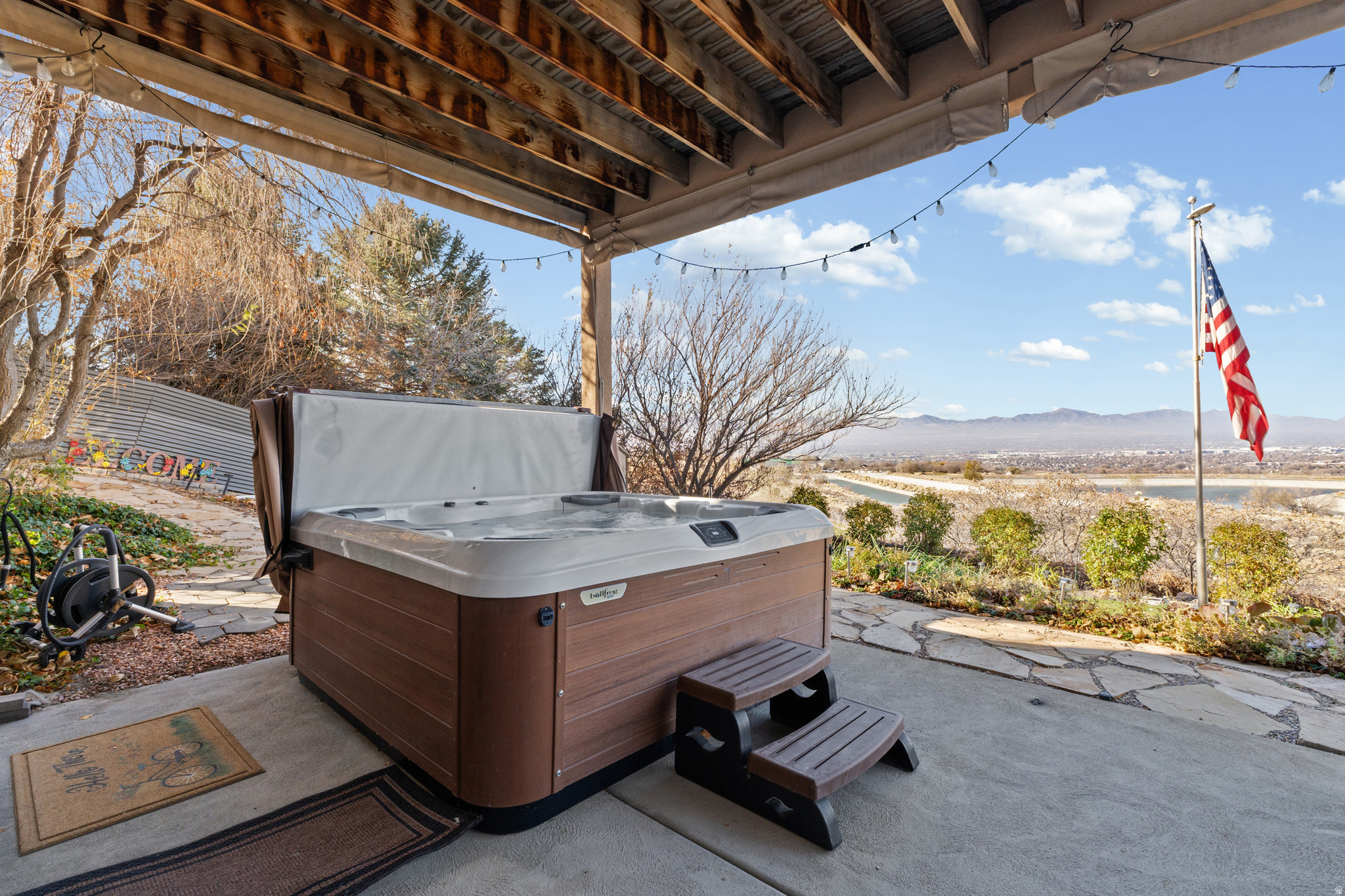 SOUTH MOUNTAIN - Residential