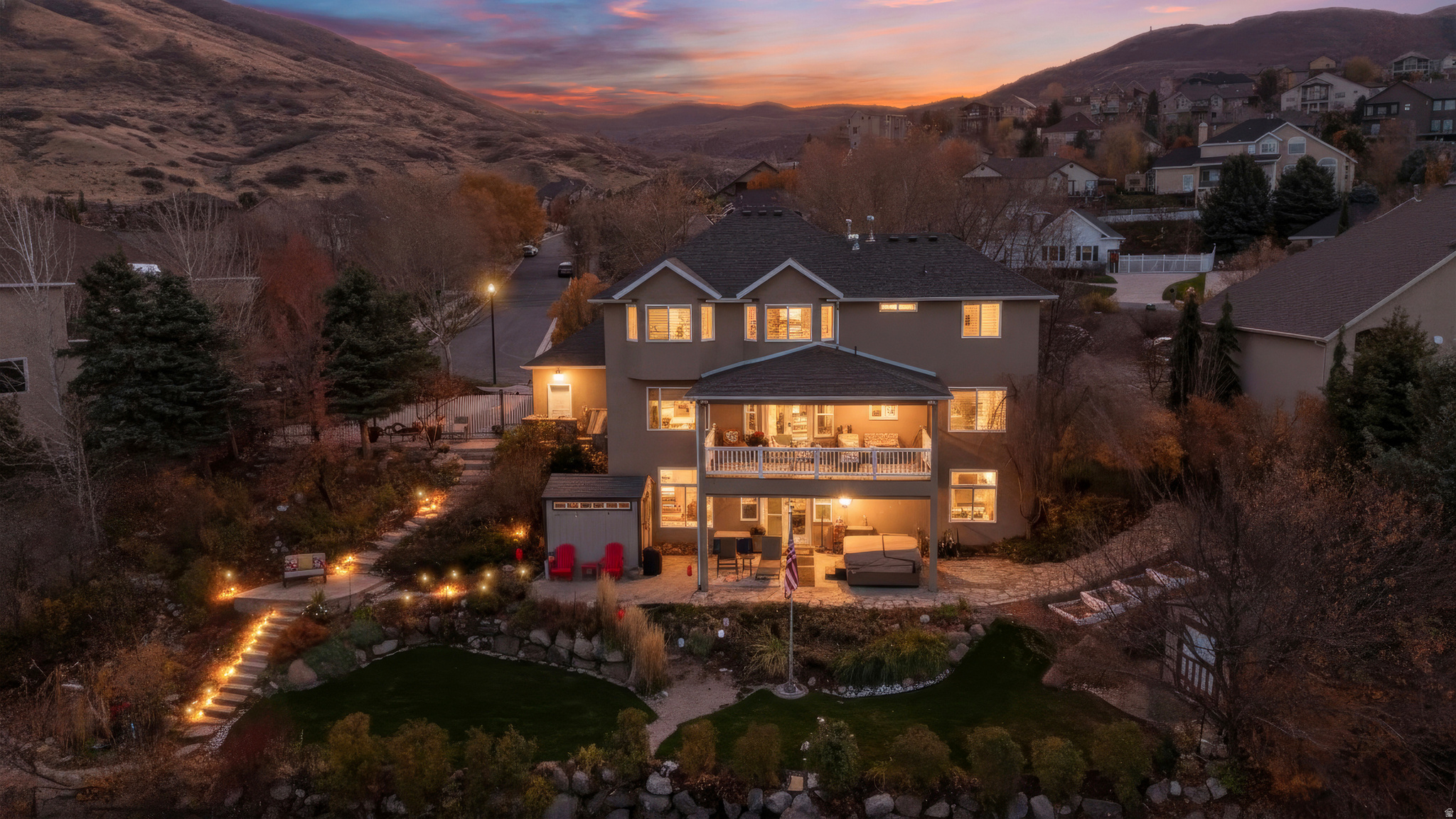 SOUTH MOUNTAIN - Residential