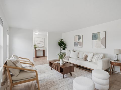 Tiny photo for 5908 S JONQUIL DR. Dr, Taylorsville, UT 84129 (MLS # 2140959)