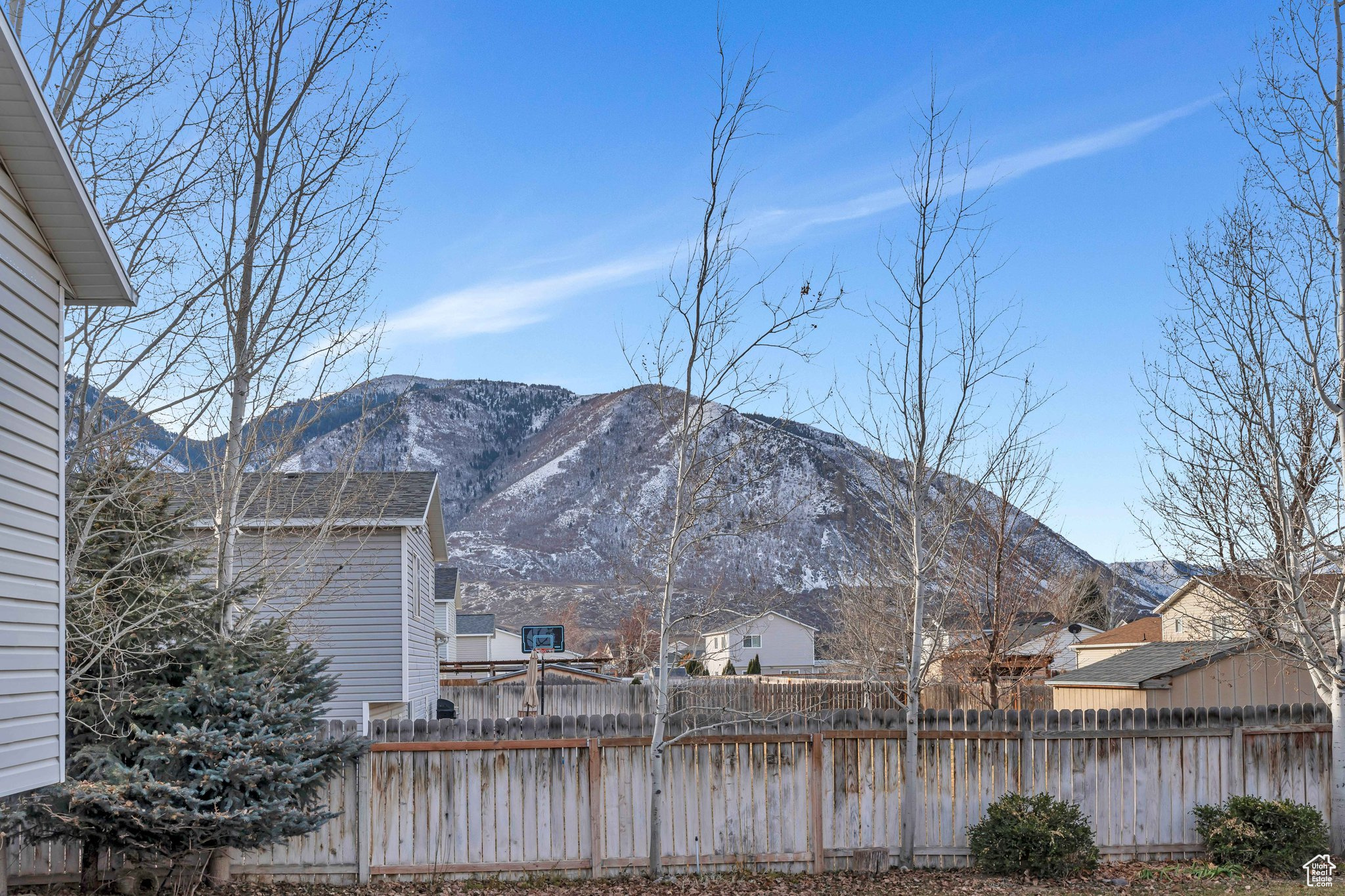 Spanish Fork, Utah 84660, United States, 5 Bedrooms Bedrooms, ,3 BathroomsBathrooms,Residential,Pending,26913