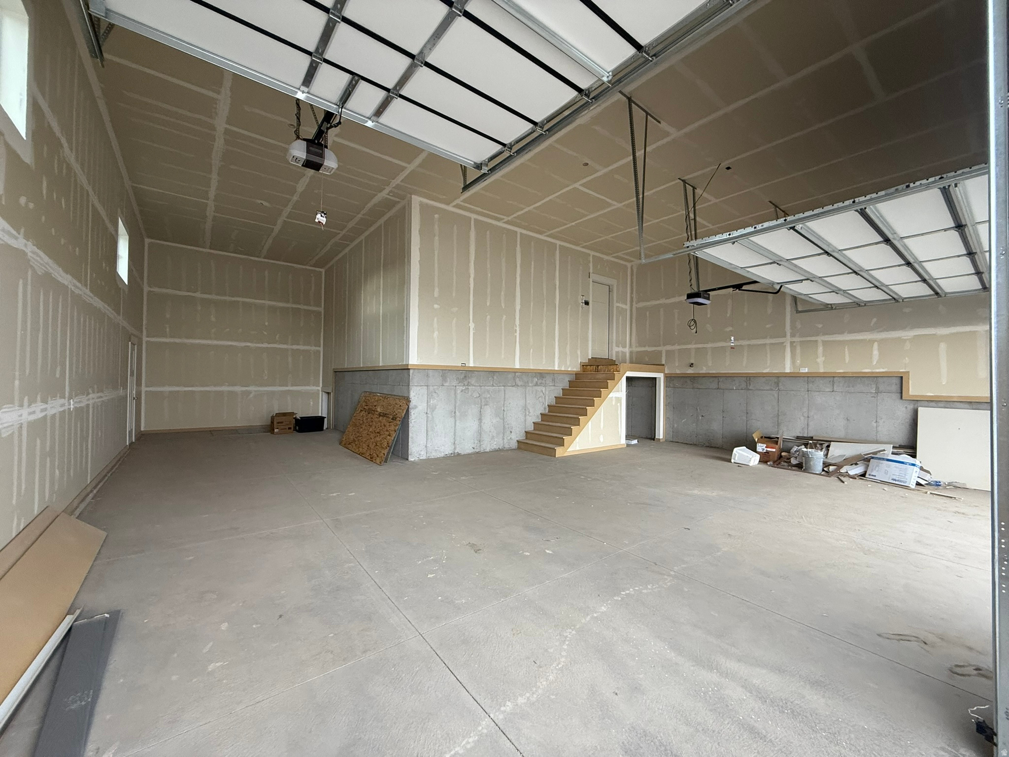 HAPPY DAYS - Residential