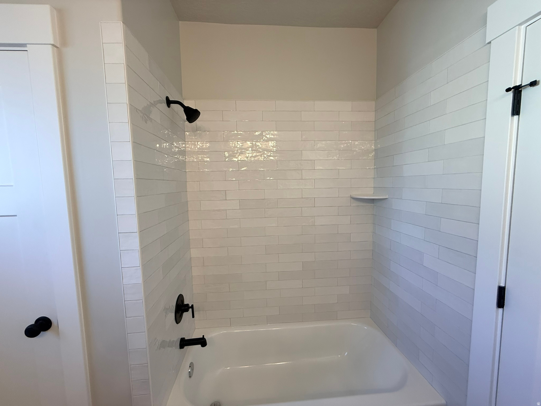 HAPPY DAYS - Residential