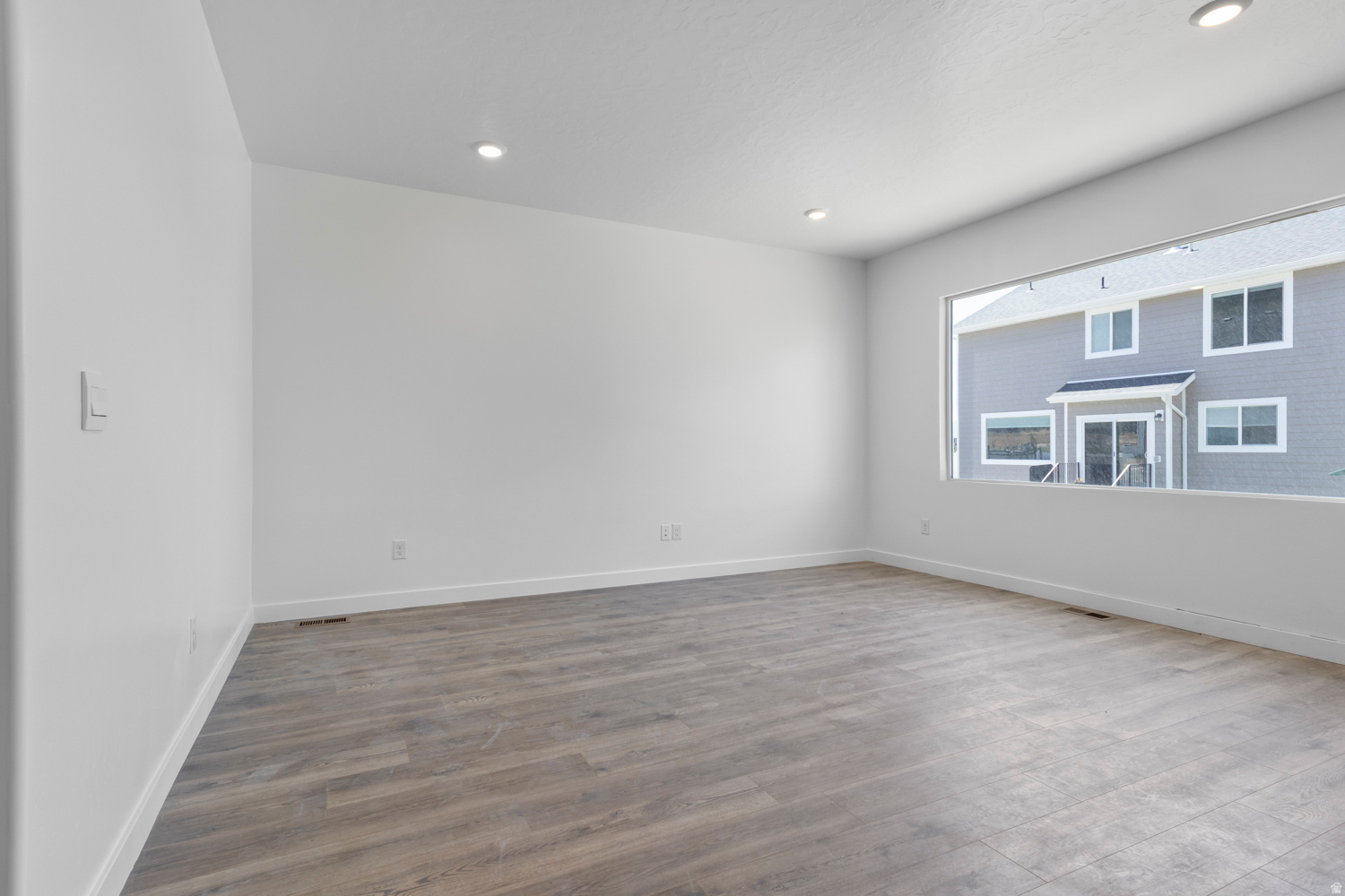 VIRIDIAN - Residential