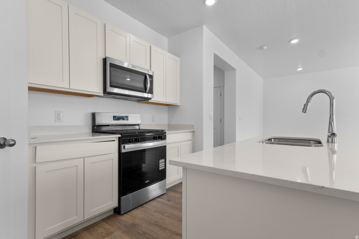 VIRIDIAN - Residential