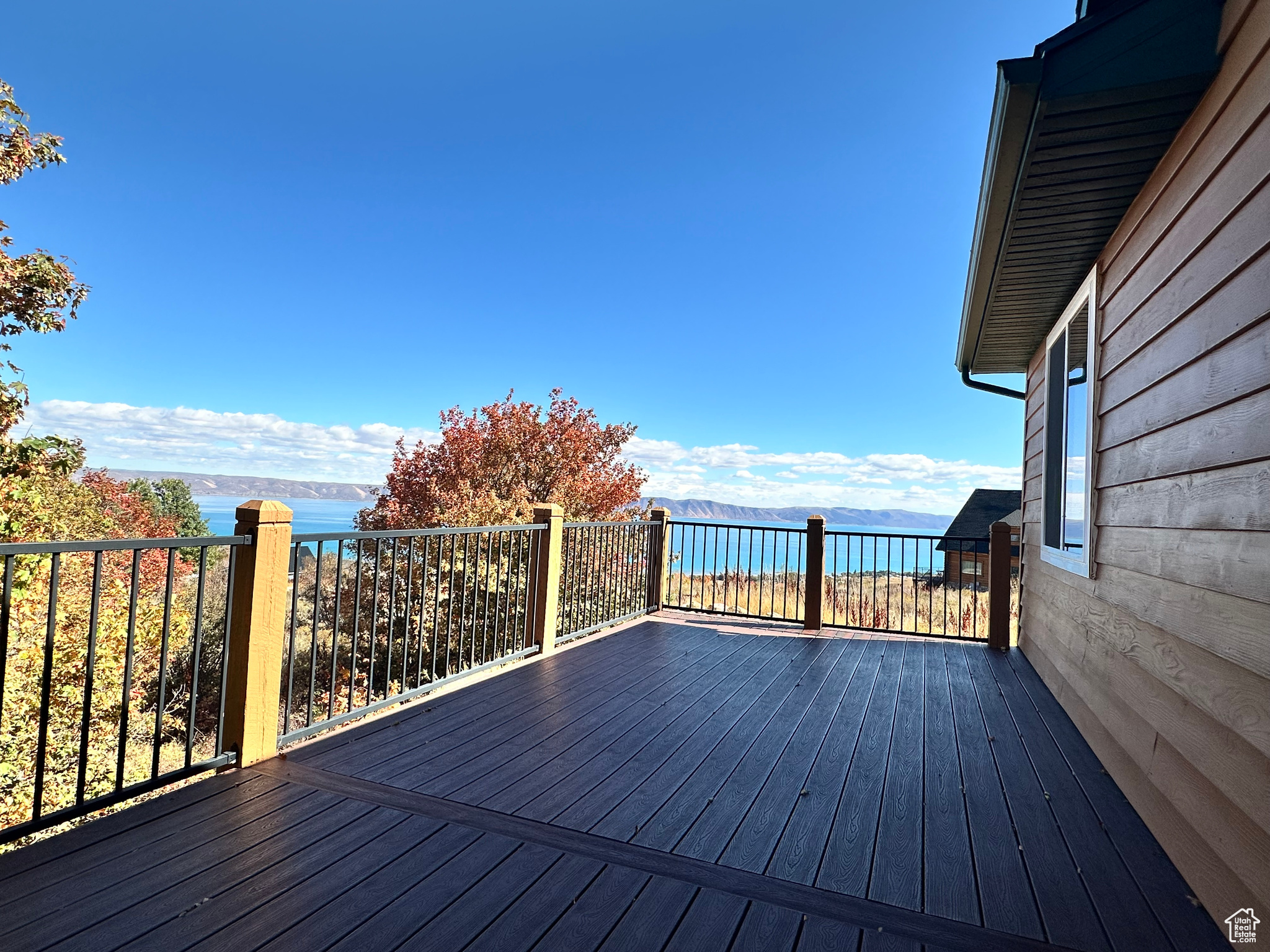 BEAR LAKE WEST - Residential