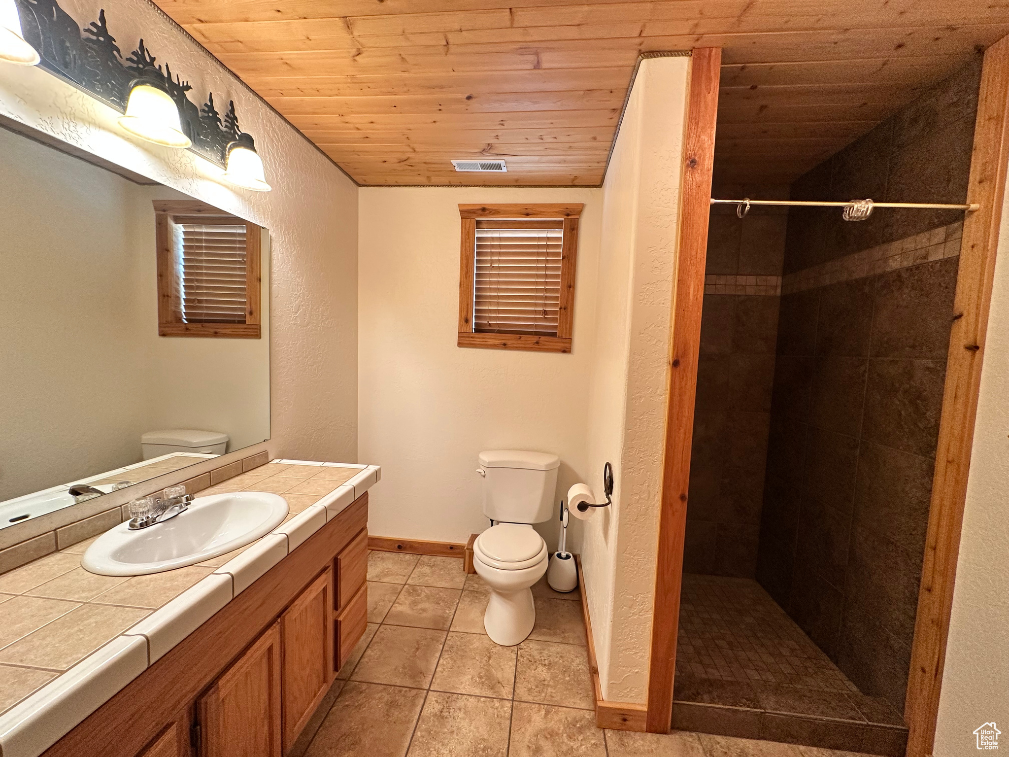 BEAR LAKE WEST - Residential