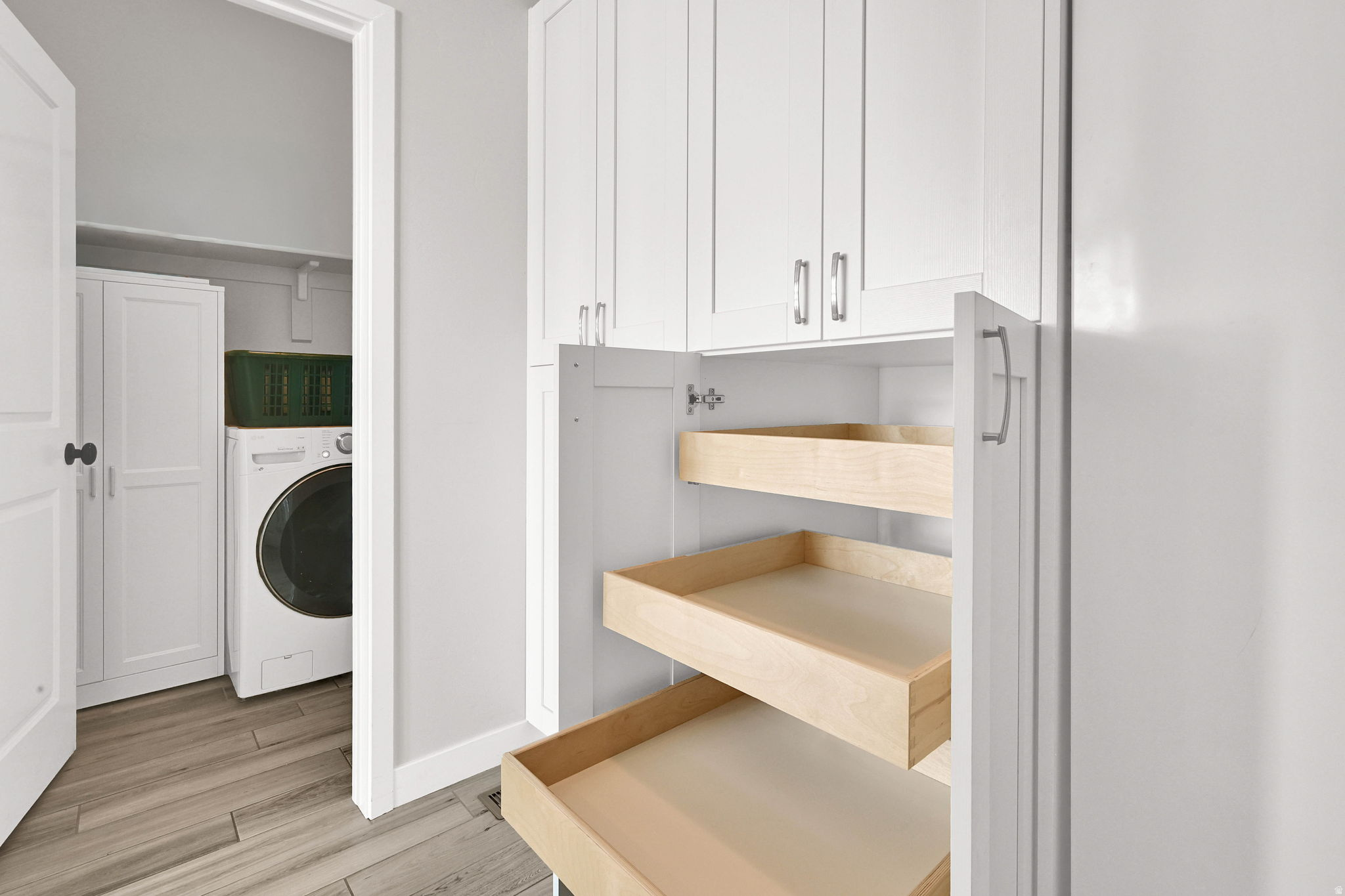 PARK PLAZA - Residential