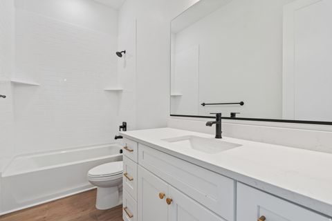 Tiny photo for 894 CREST DALE LN S, Santaquin, UT 84655 (MLS # 2144835)