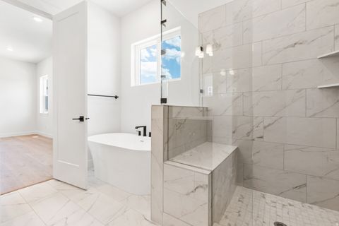 Tiny photo for 894 CREST DALE LN S, Santaquin, UT 84655 (MLS # 2144835)