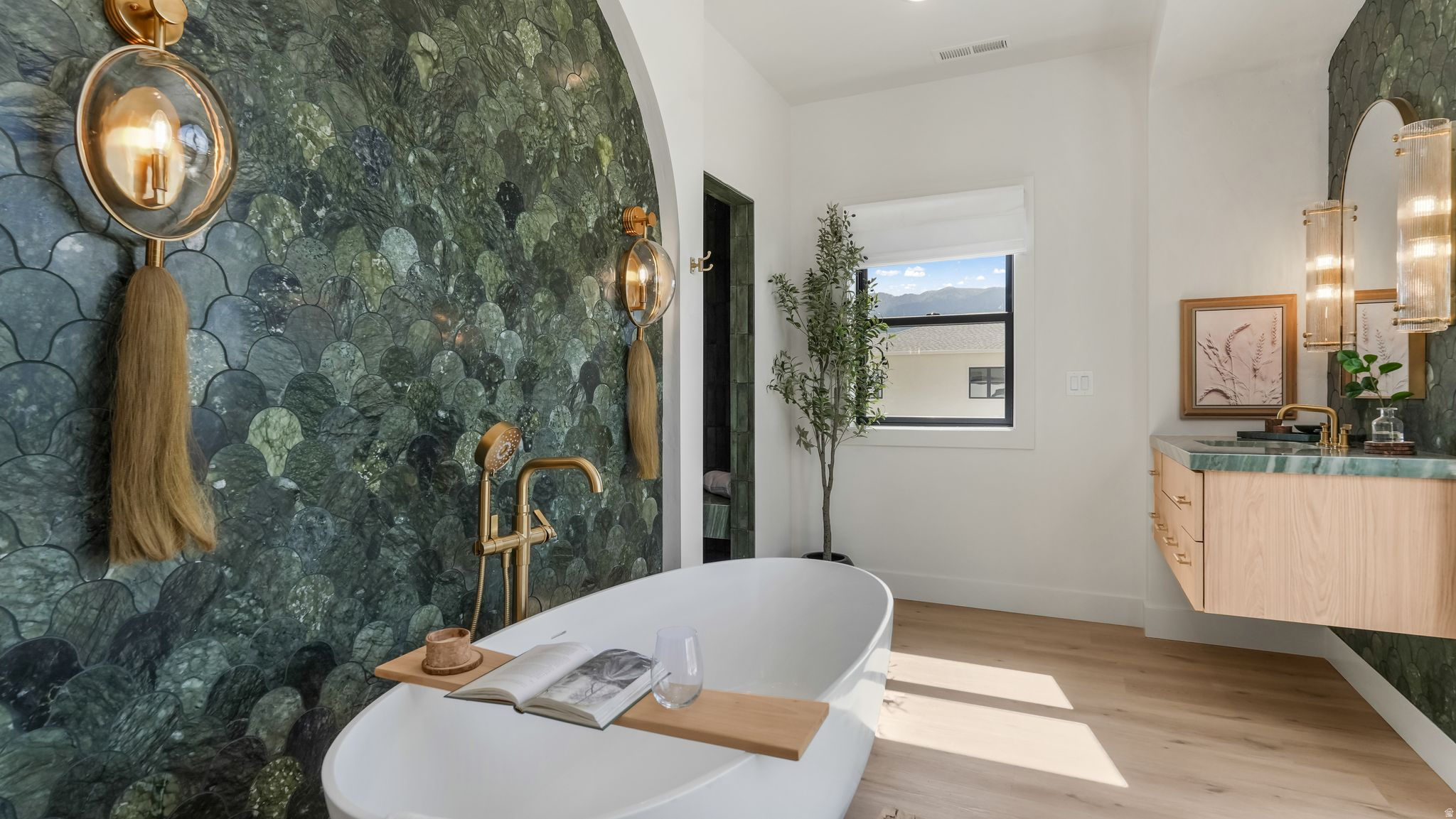 WORTHINGTON RANCH - Residential