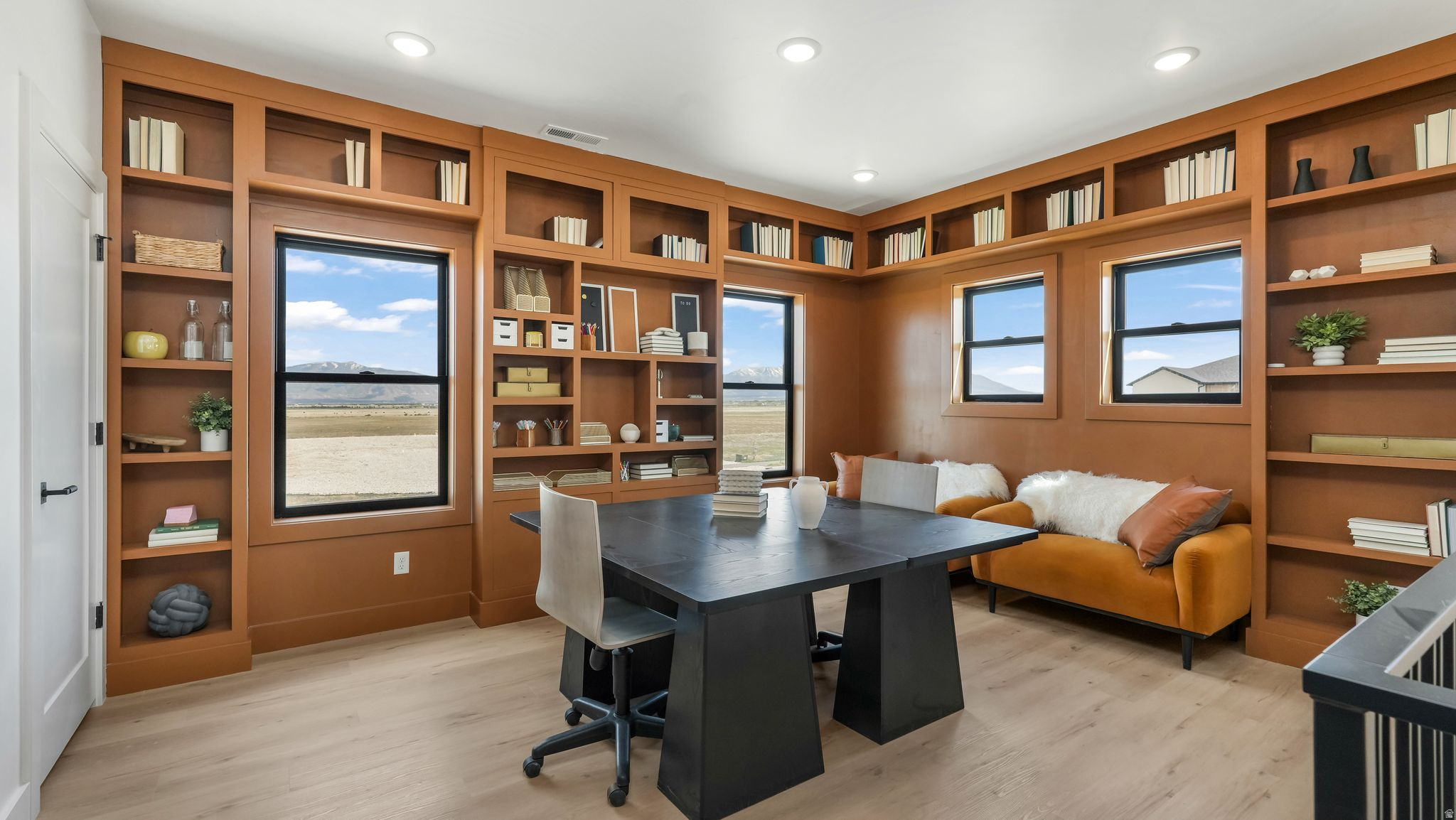 WORTHINGTON RANCH - Residential