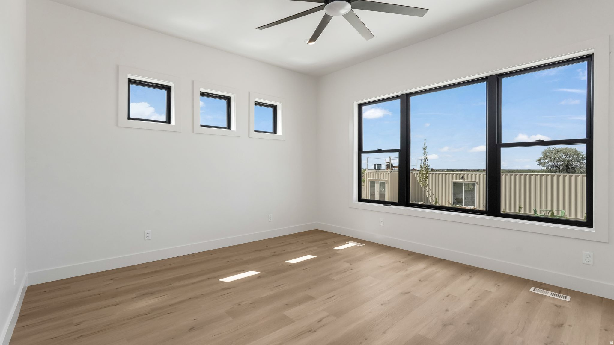 WORTHINGTON RANCH - Residential