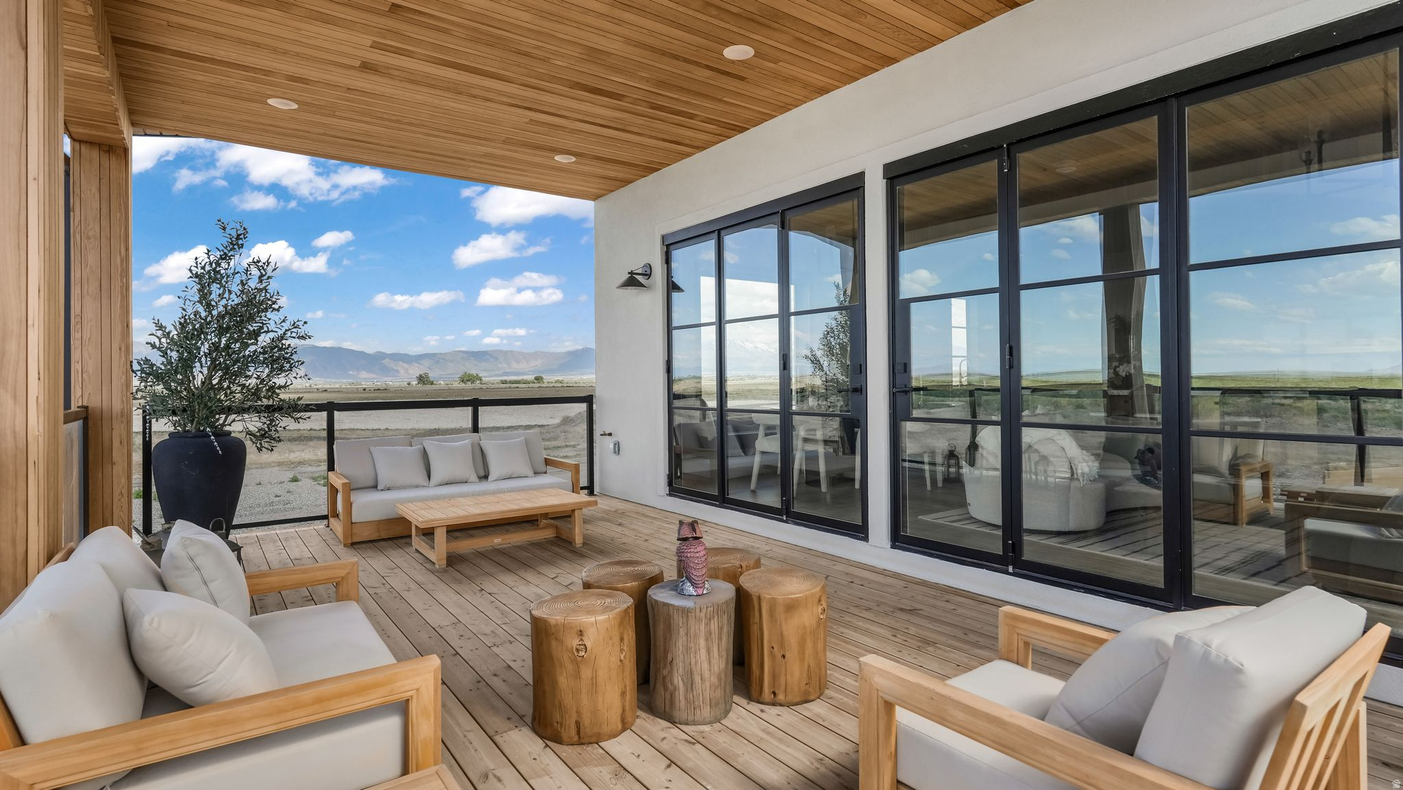 WORTHINGTON RANCH - Residential