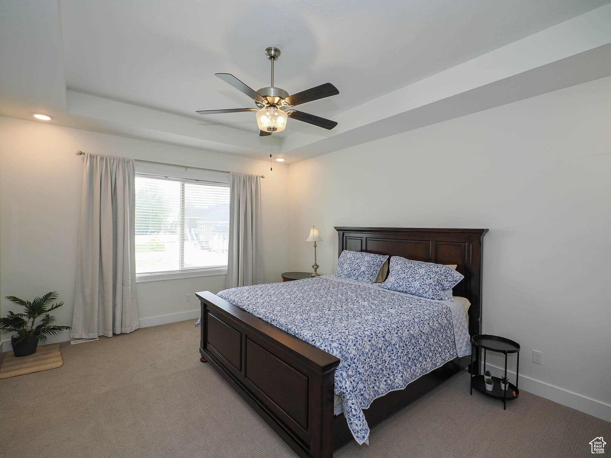 HALCYON ESTATES - Residential
