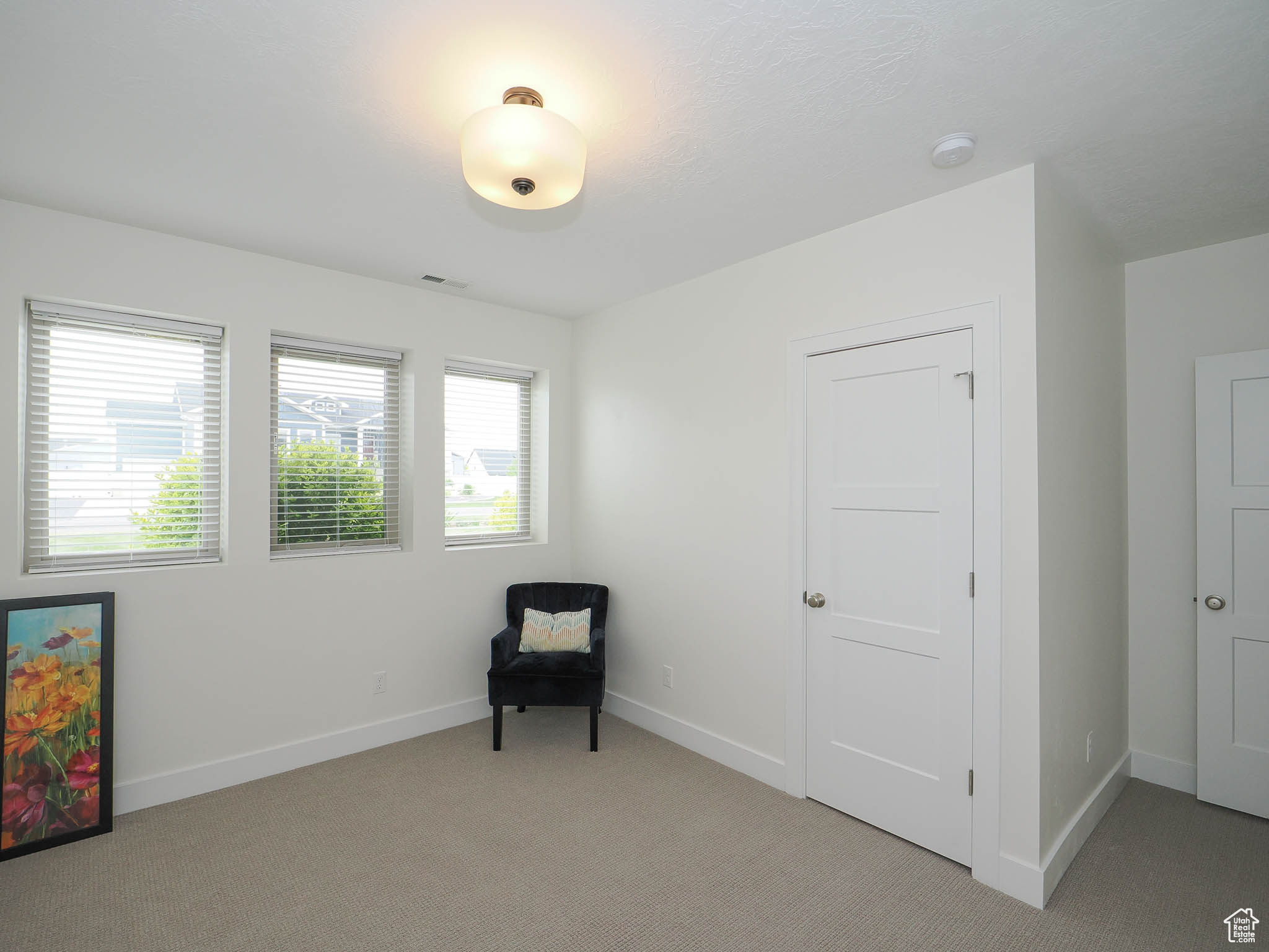 HALCYON ESTATES - Residential