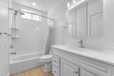 Tiny photo for 572 W 500 N, Mapleton, UT 84664 (MLS # 2120833)